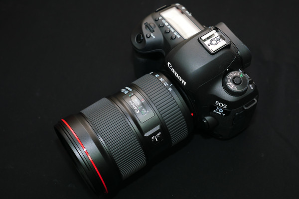 Canon EOS 5D Mark IV适合搭配什么镜头呢?变